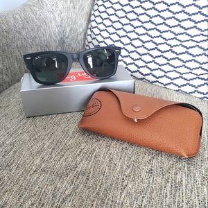 Ray-Ban Wayfarer